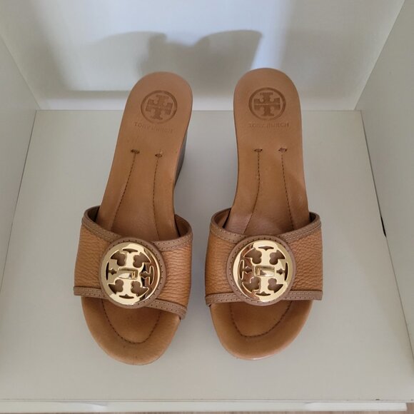 Tory Burch wedge sandals - Picture 1 of 8